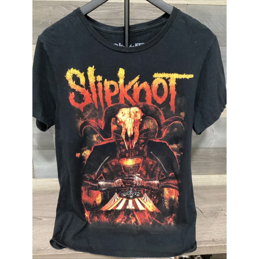 SlipKnoT Band T-shirt Size Large‎